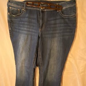 Maurices jeans